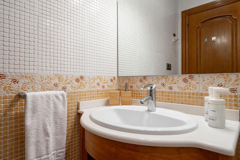 Apartamento La Joya Gijón Exteriér fotografie